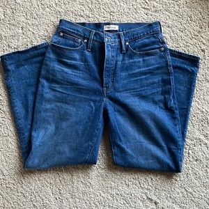 Madewell, “The Perfect Vintage Straight Jean”, size 30, inseam is 29”